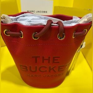 New Marc Jacobs Leather Bucket Bag